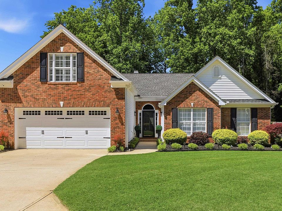 1st image of 326 Bellhaven Ln