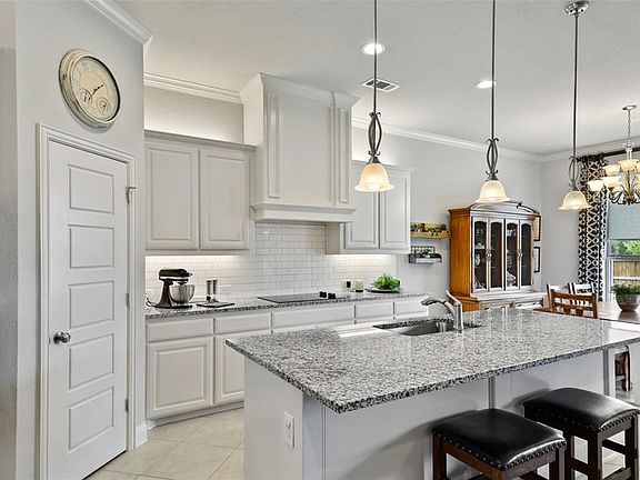 4th image of 12401 Angel Vine Dr
