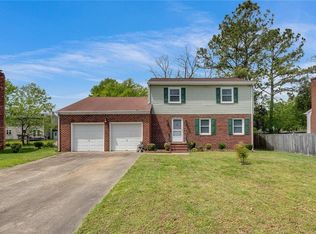 8 Chipanbeth Ct, Hampton, VA 23669