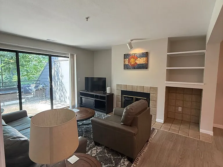 812 Walnut St #C — Photo 18