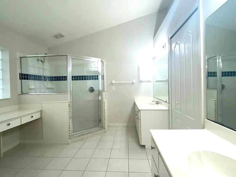 8 Lake Walden Trl — Photo 12