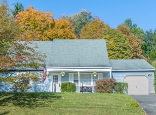 89 Bergen Dr, West Milford, NJ 07480