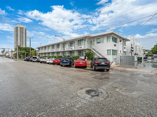 300 74th St APT 8, Miami Beach, FL 33141