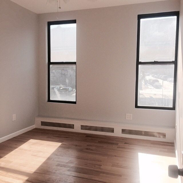 2nd image of 47 Adelphi St