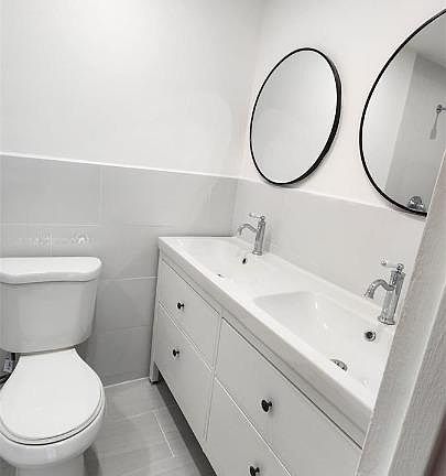 2nd image of 200 177th Dr APT 306
