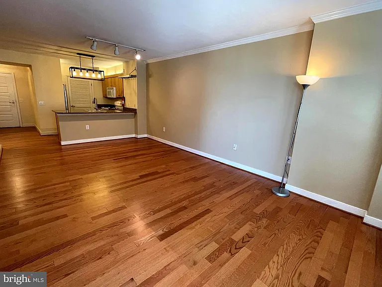 616 E St NW #711 — Photo 12