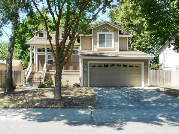 1942 Crystal Creek Ln, Yuba City, CA 95991