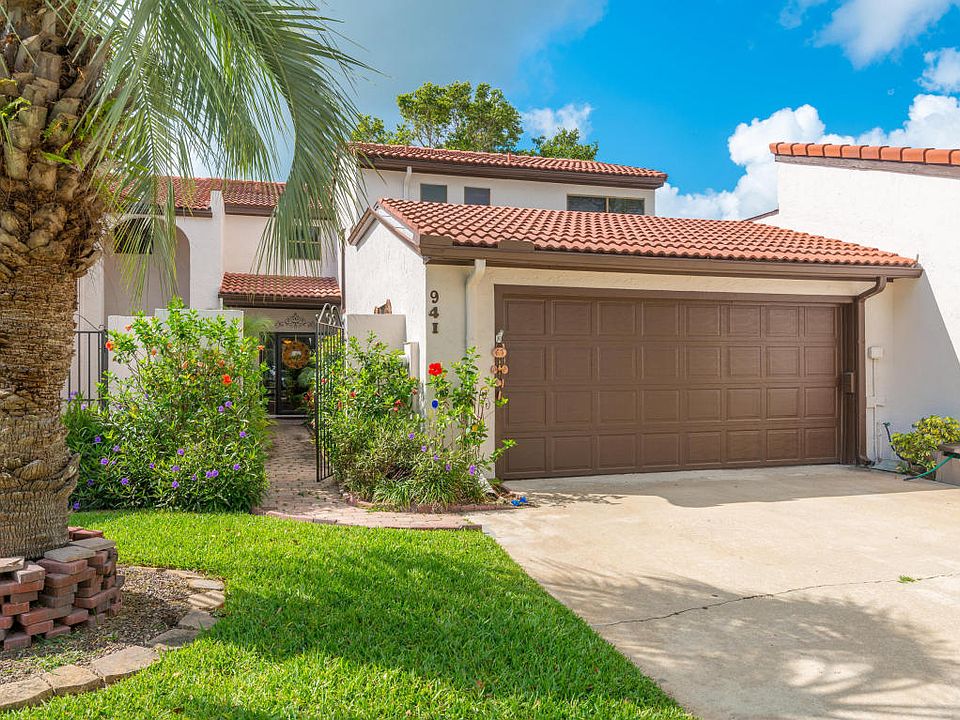 1st image of 941 Osprey Dr