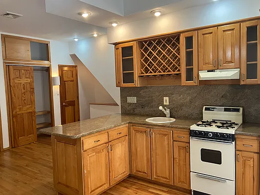 Rented by Dolores Buonocore, LREB | media 11