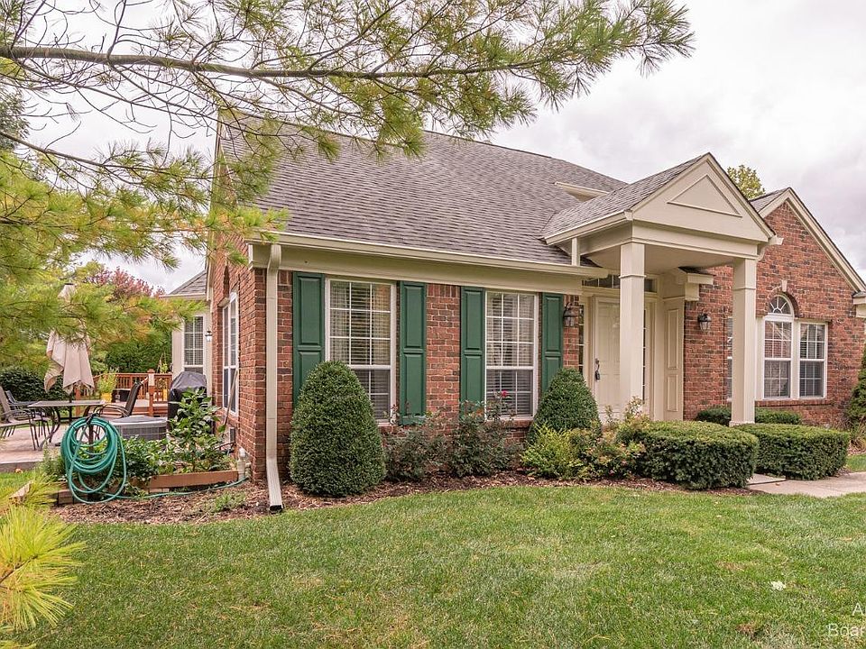 3994 Ravensfield Dr Canton MI Zillow