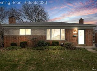 13015 Walter Ave, Warren, MI 48088