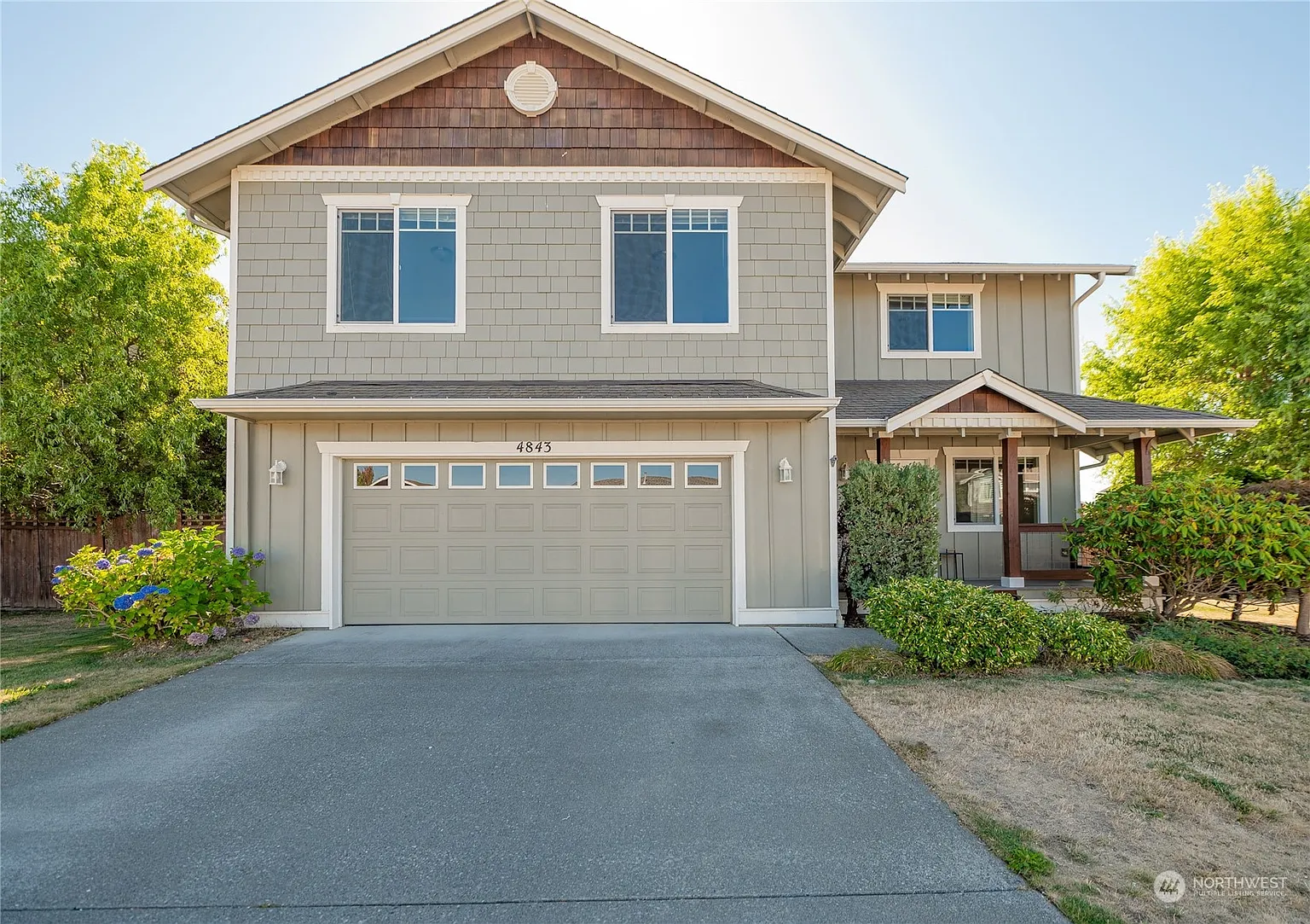 4843 Starfish Lane photo 1