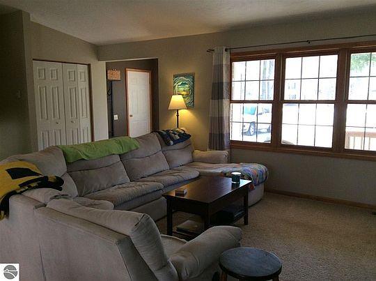 5th image of 8461 Bent Pine Dr