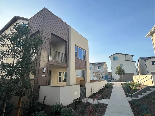 110 Seep, Irvine, CA 92618