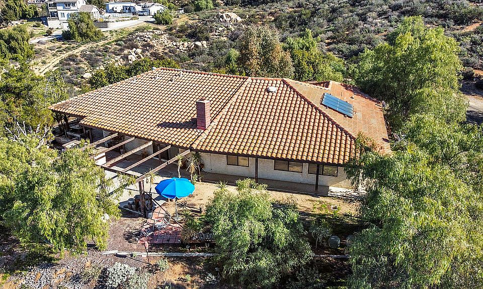 2nd image of 20970 Park Hill Dr