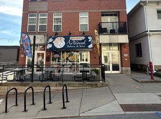 Quarters - 118 E 7th Street, Bloomington, IN 47408