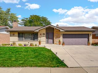 532 E 169th St, South Holland, IL 60473