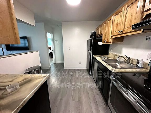 5th image of 3105 W 33rd Ave APT 2