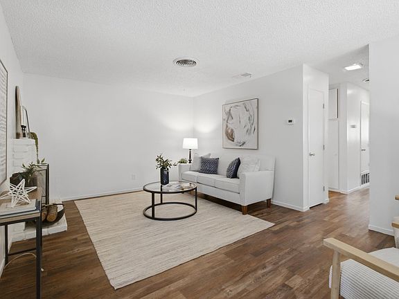 4th image of 5358-5356 Elsinore Way