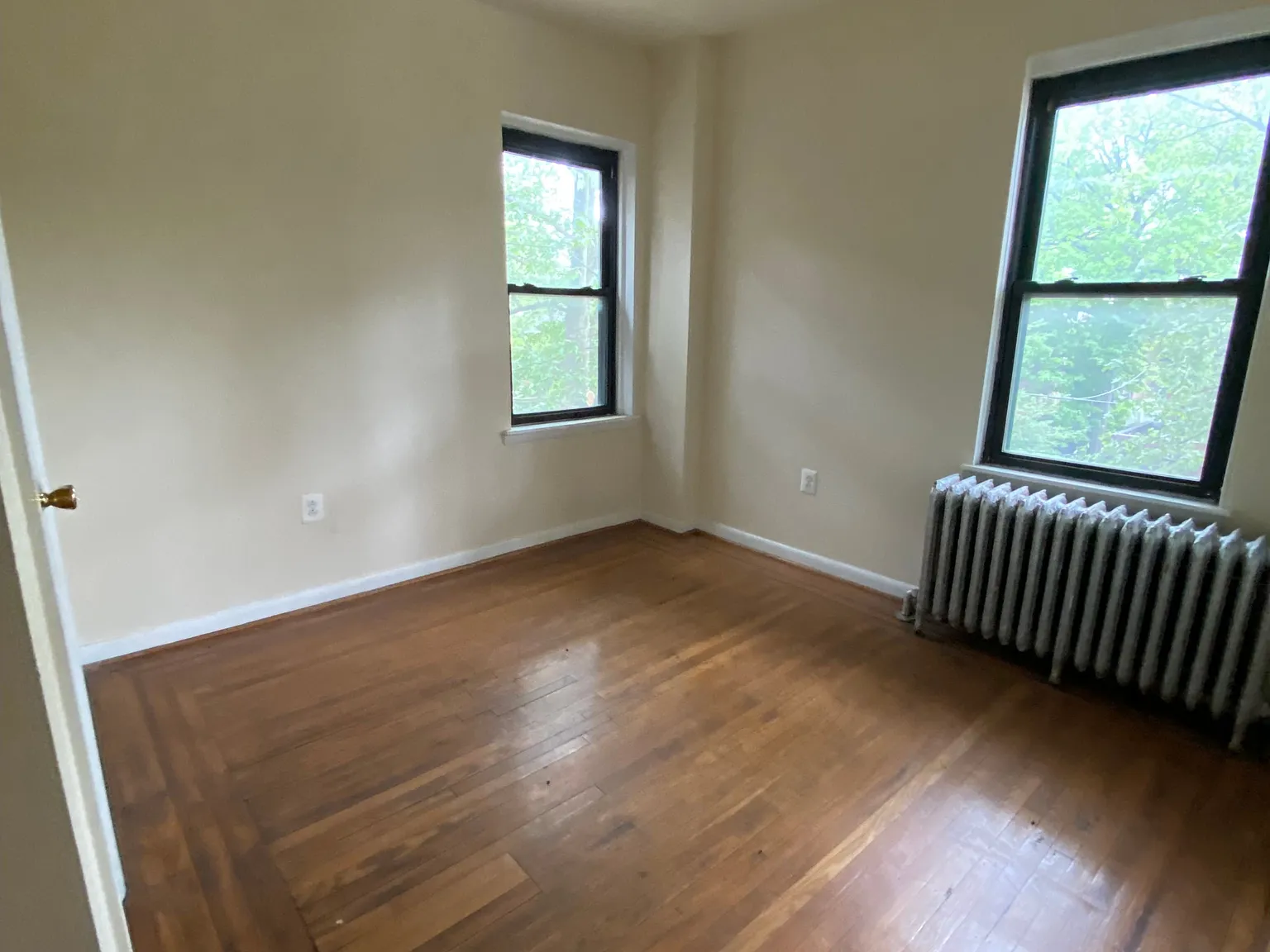 4204 Baltimore Ave — Photo 3