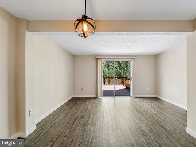 19130 Partridge Wood Dr — Photo 7