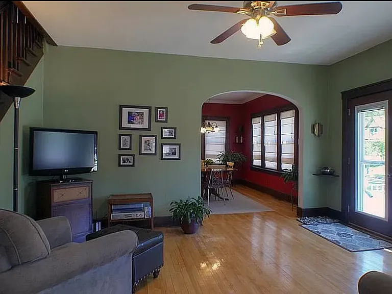 1103 Avon St — Photo 2