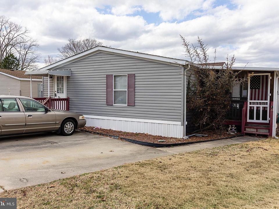 1st image of 800 College Dr #145