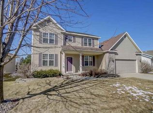 1226 Meadow Sweet Dr, Madison, WI 53719