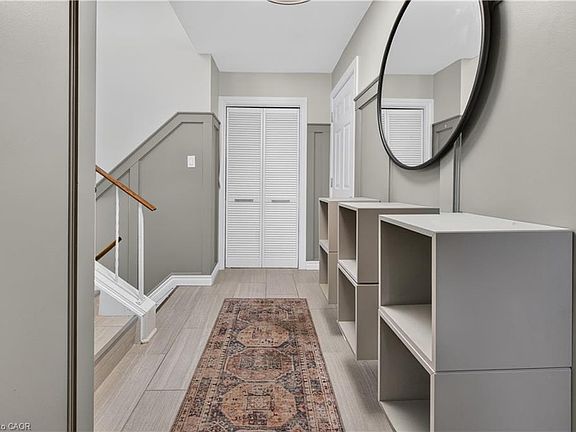 5th image of 118 Tyrone Dr