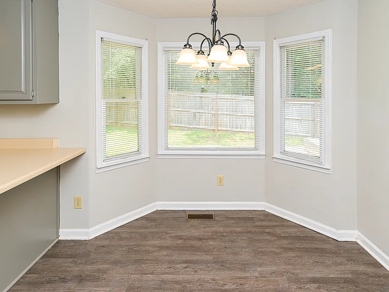157 Greenwood Dr — Photo 13