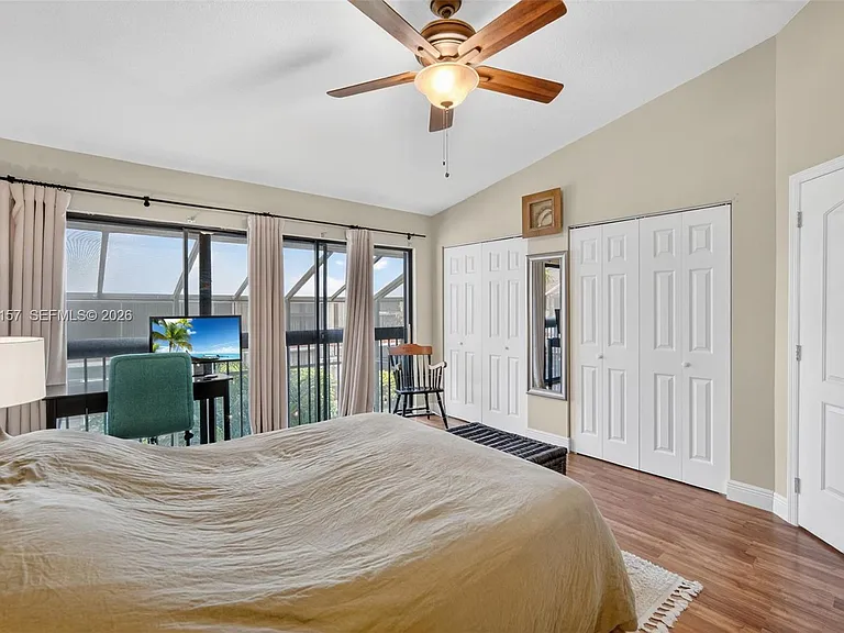 4250 SW 70th Ter — Photo 23