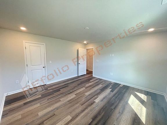 3rd image of 2041 Sandwood Loch Dr