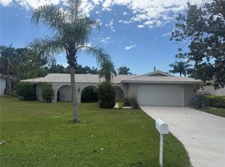106 Raphael Pl, Nokomis, FL 34275