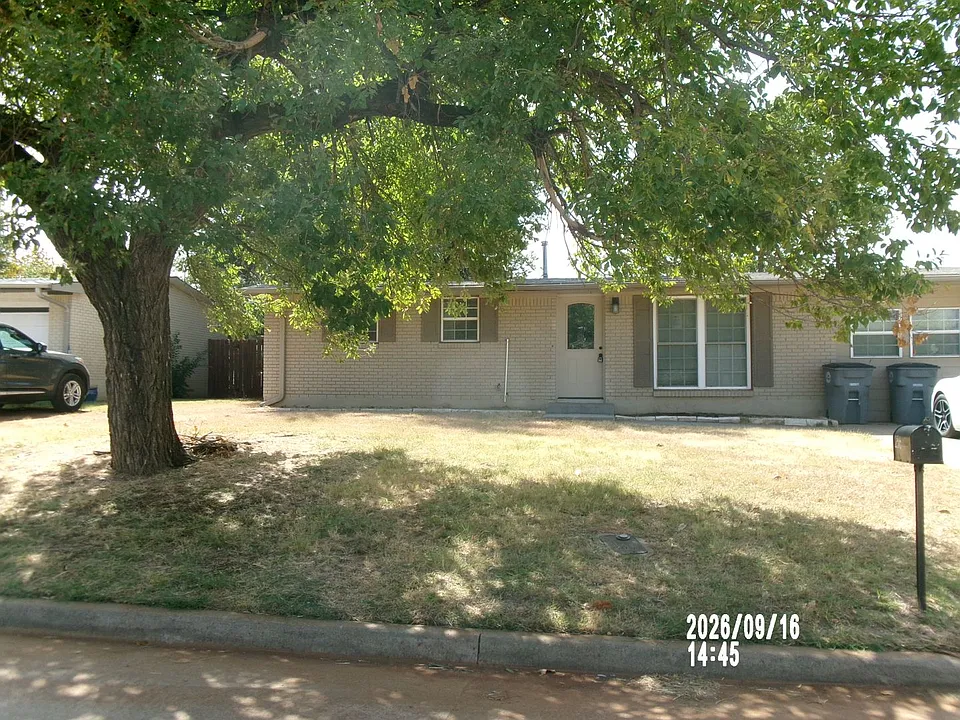 2318 NW 32nd St