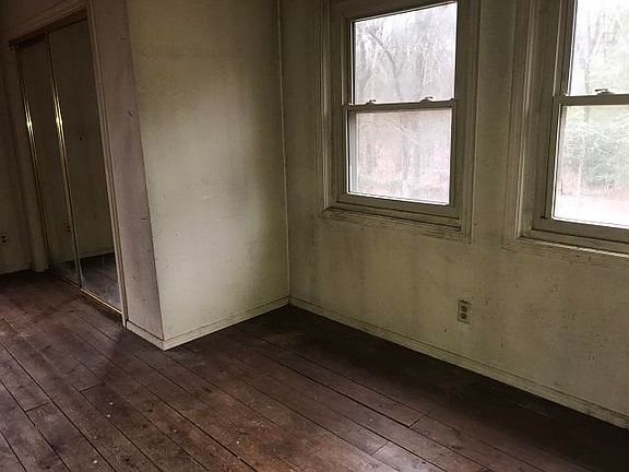 3rd image of 1730 County Road 2608