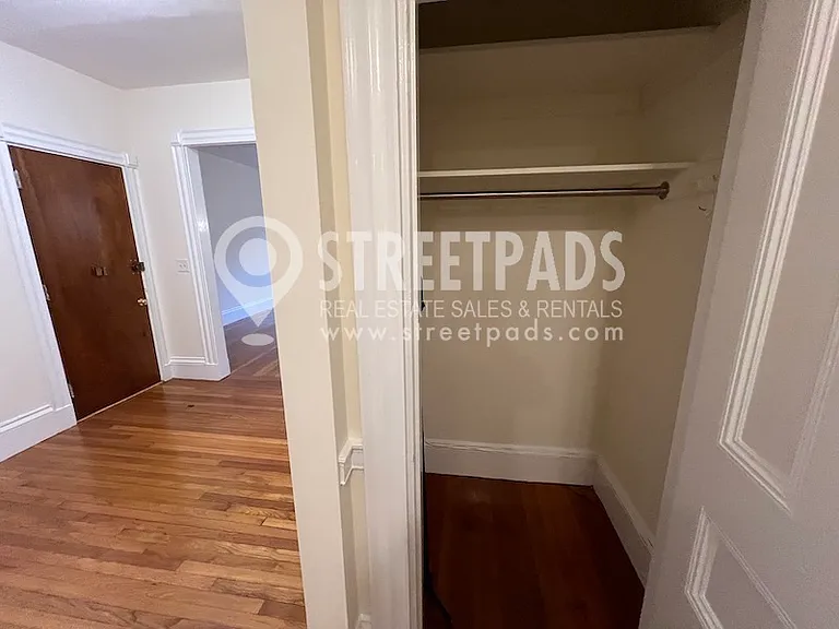 504 Beacon St #21 — Photo 9