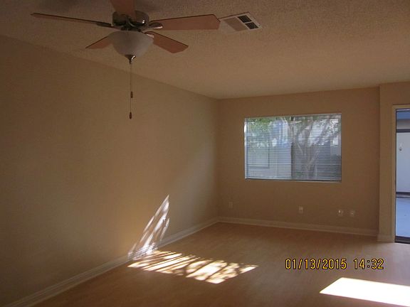 4th image of 55 N Mar Vista Ave APT 22