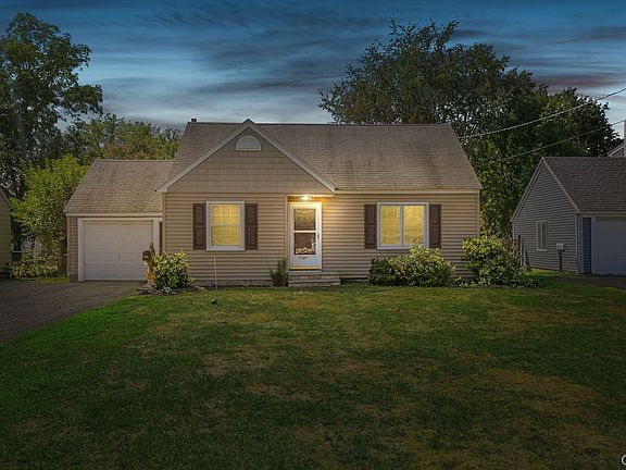 2nd image of 7187 Willow Rd