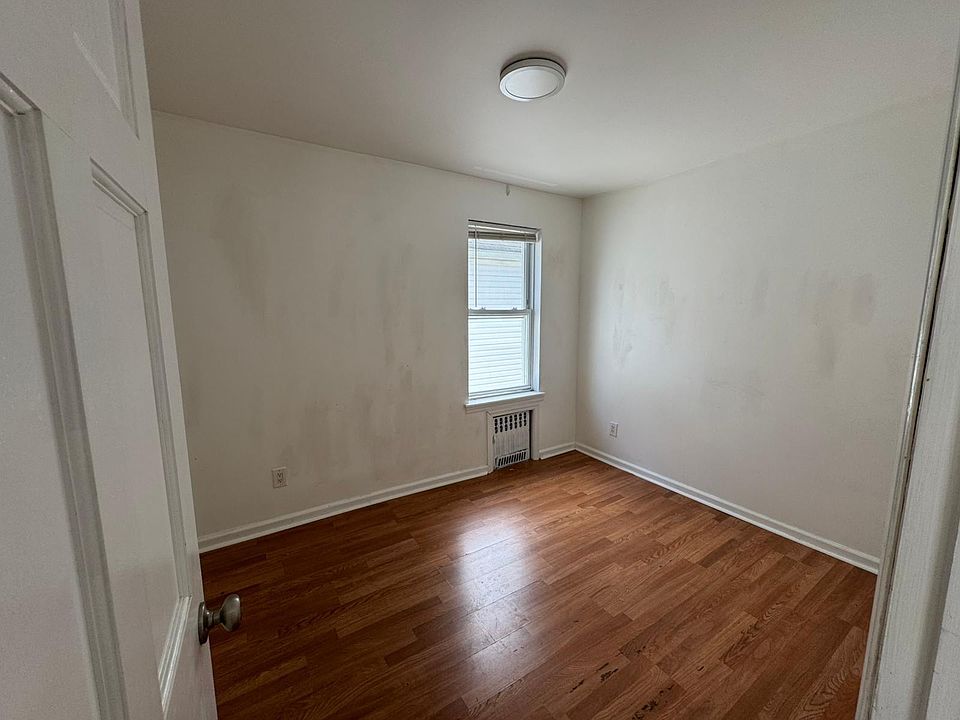 1st image of 8017 169th St #2