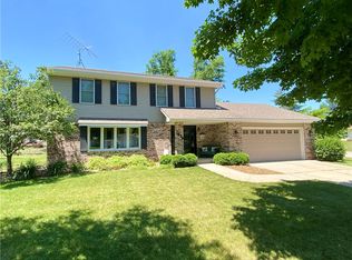 1839 Reed St, Grinnell, IA 50112