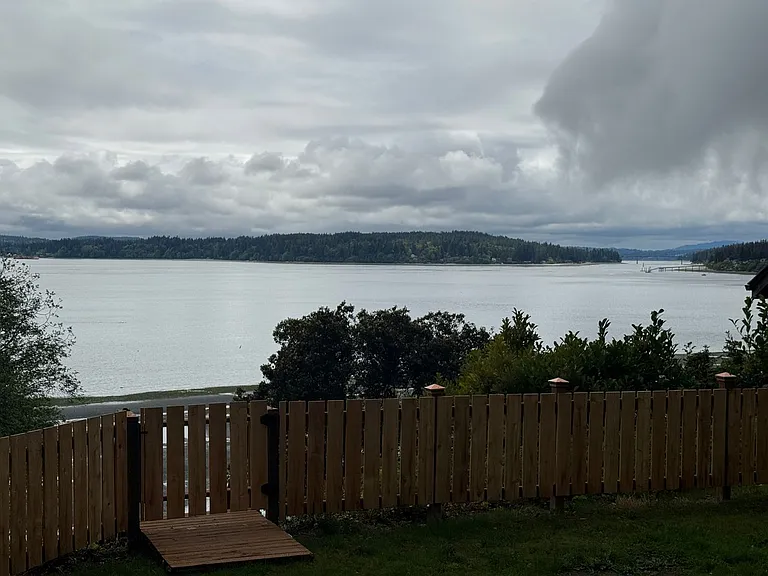 8709 NE Seaview Ave — Photo 5