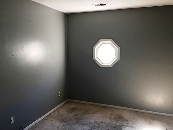 5th image of 8223 Feather Ln