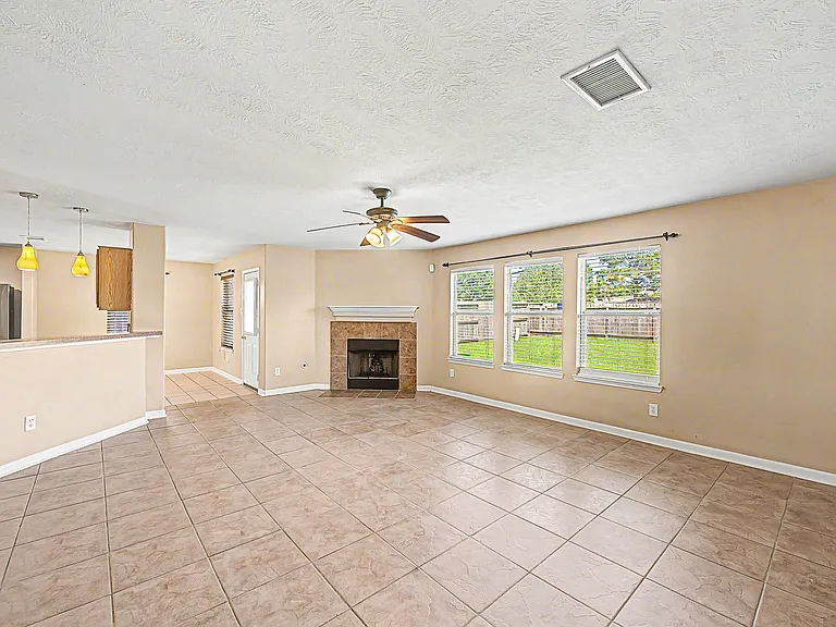 18114 Sorrell Oaks Ln — Photo 10