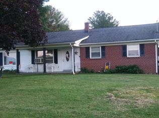 1036 Breezy Ridge Rd, Woodlawn, VA 24381