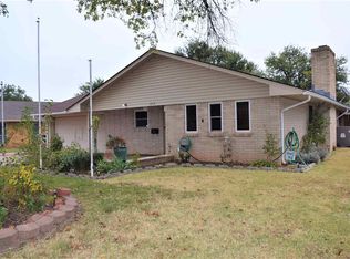 1019 Quail Trl, Enid, OK 73703