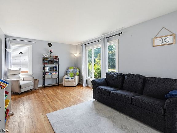 4th image of 4533 Telhurst Rd