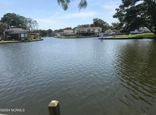 102104-102&104 Inlet Ln, Grandy, NC 27939