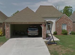12461 Dutchtown Villa Dr, Geismar, LA 70734