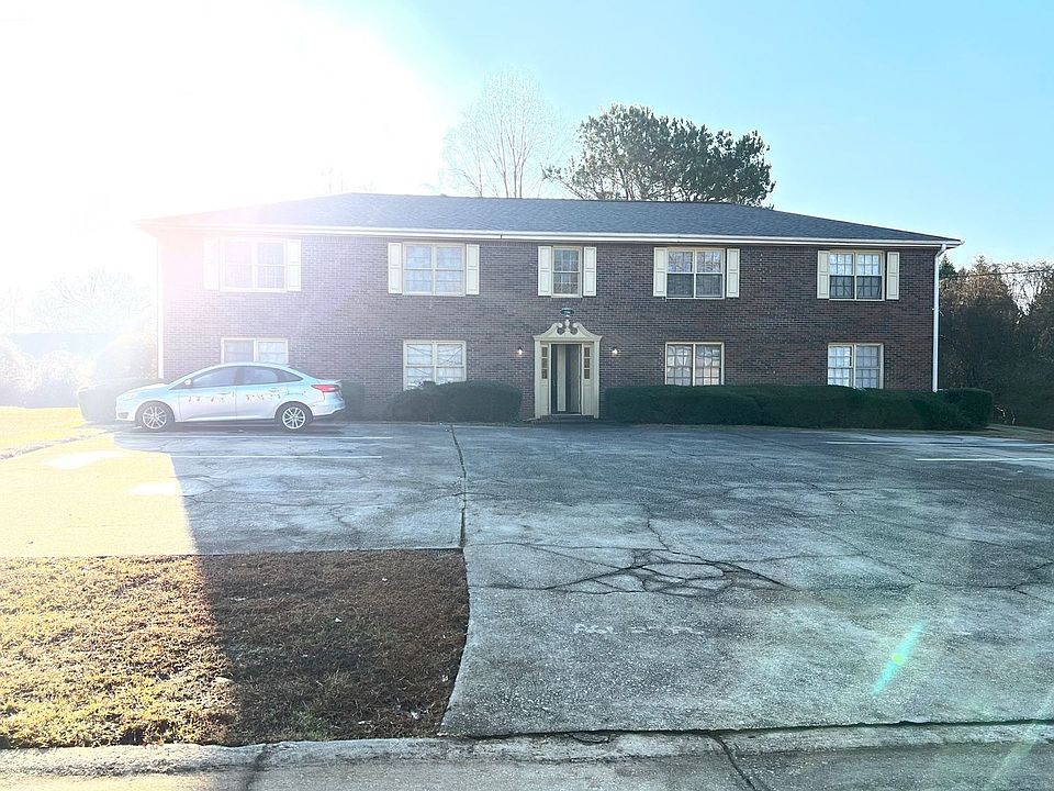 1st image of 2594 Dorian Dr #Dor2594-c