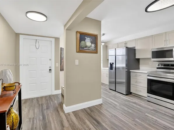 2521 NW 104th Ave APT 203, Sunrise, FL 33322